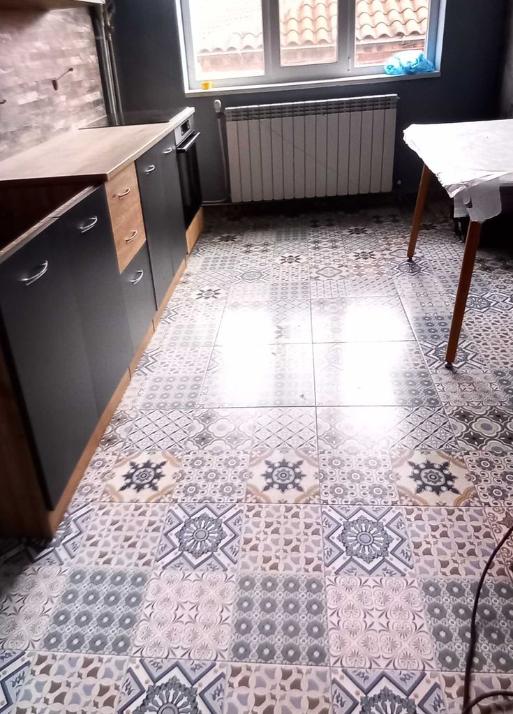 Продава се Етаж от къща в Кюстендил, Център - 96 кв.м за 1407 €/кв.м - Снимка #4
