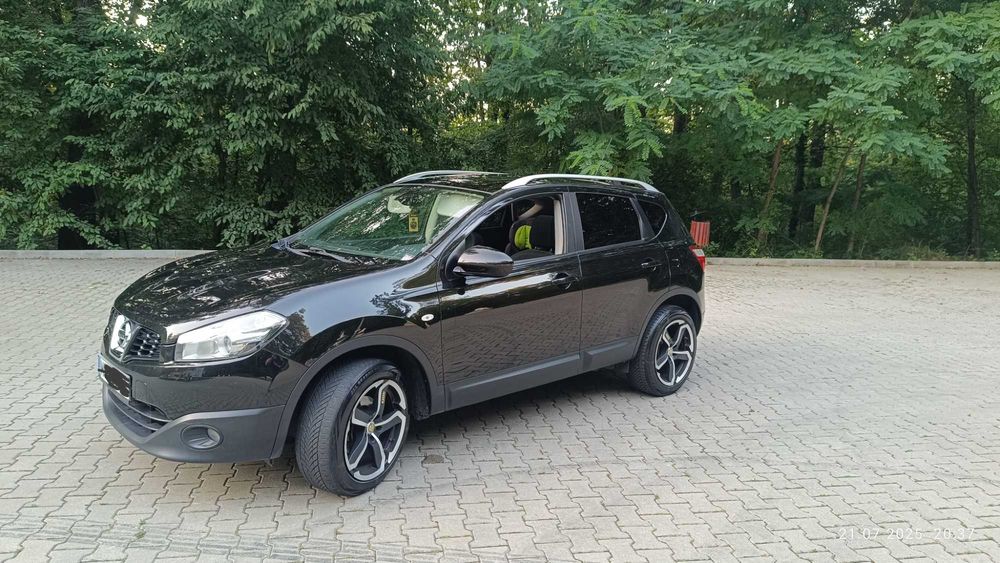 Vând Nissan Qashqai 2011,automat,2.0,4×4