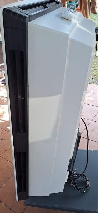 Purificator de aer