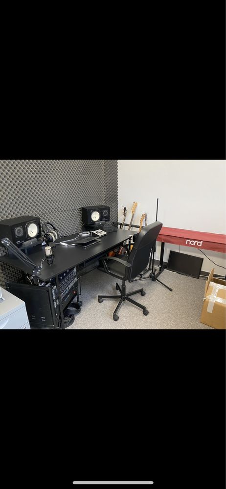 Birou Home Studio (Home Studio Desk)