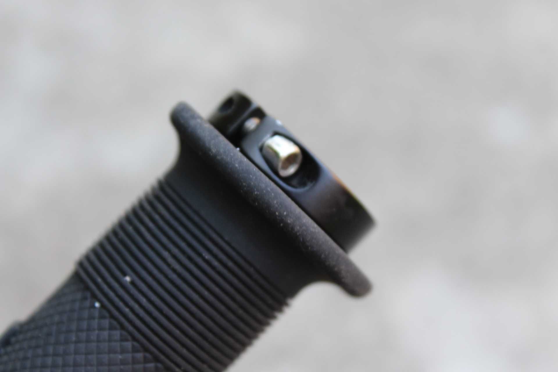 Katana GC4 Endura Grips + Dop Ergon - folosit