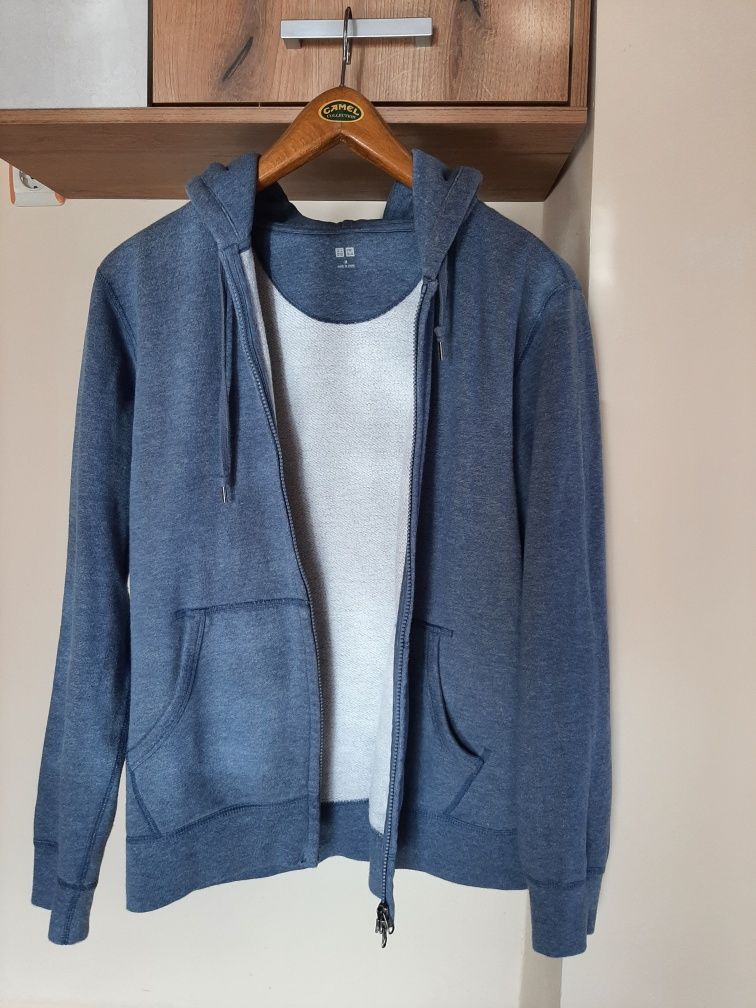 Adidas, Nike, Uniqlo.