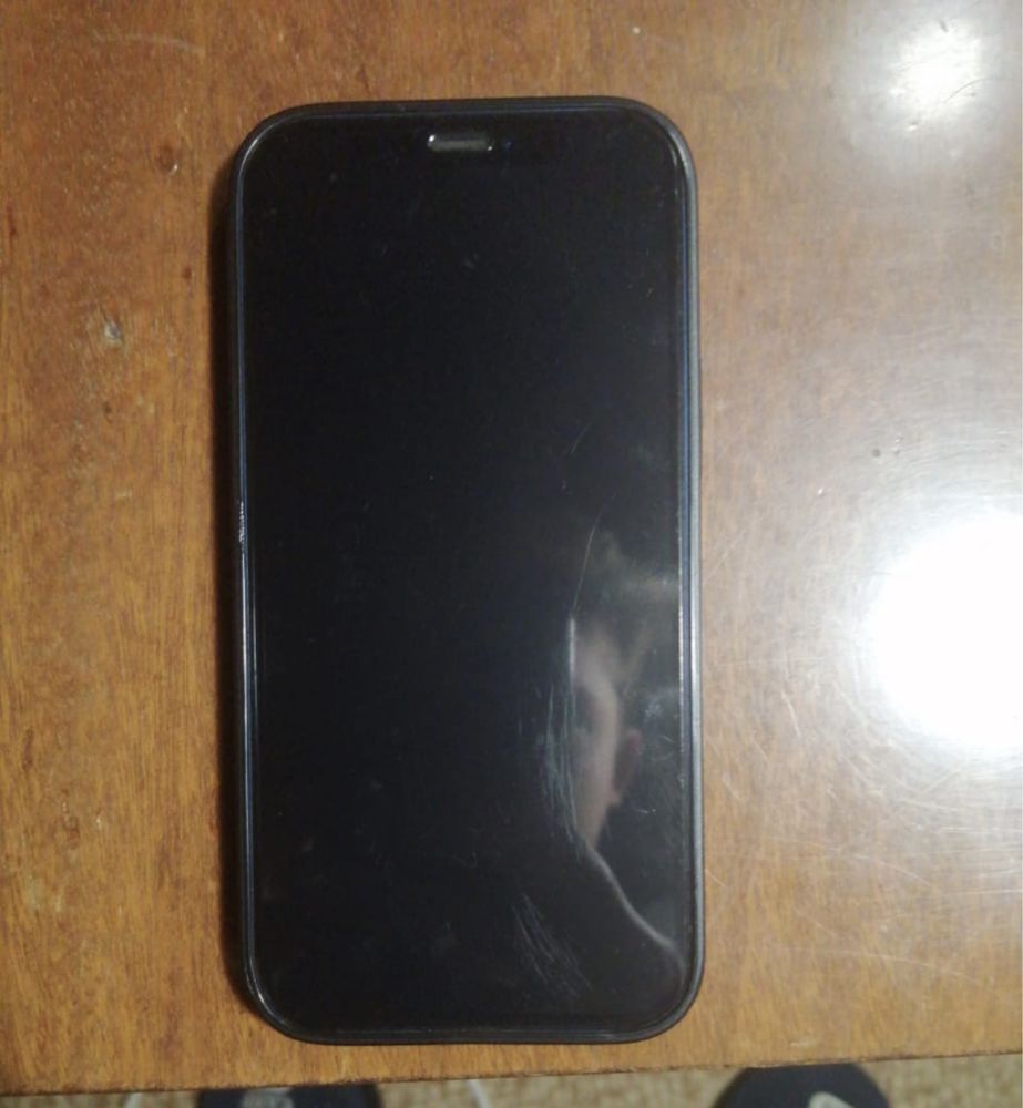 Продам iPhone 12 mini