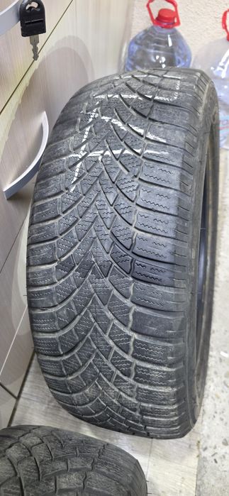 Продавам Зимни Гуми