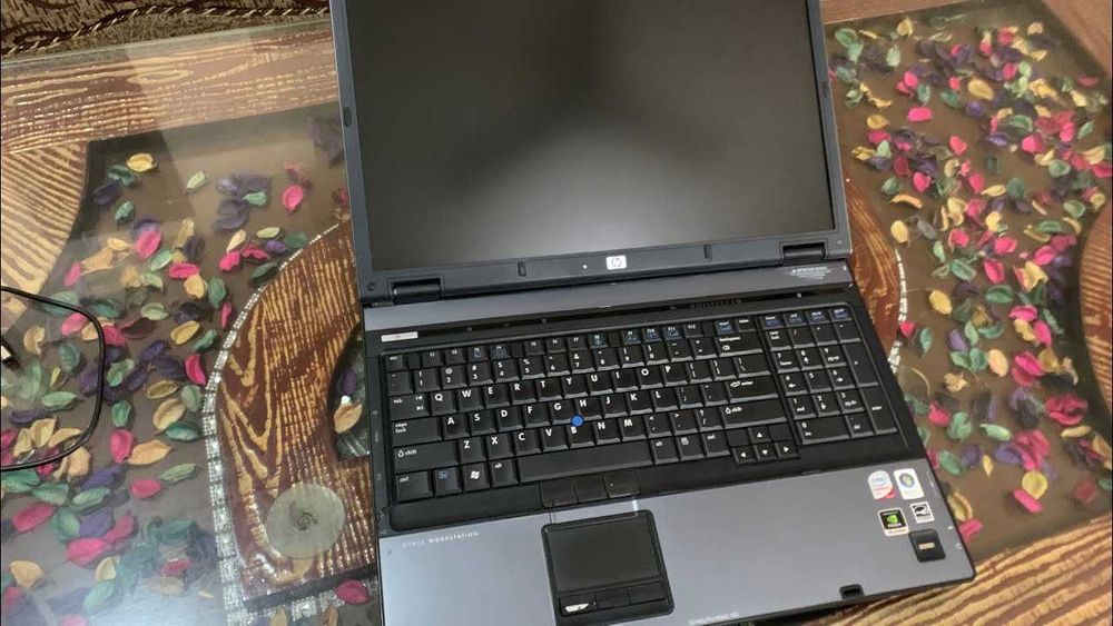 Vând Laptop Sație grafică