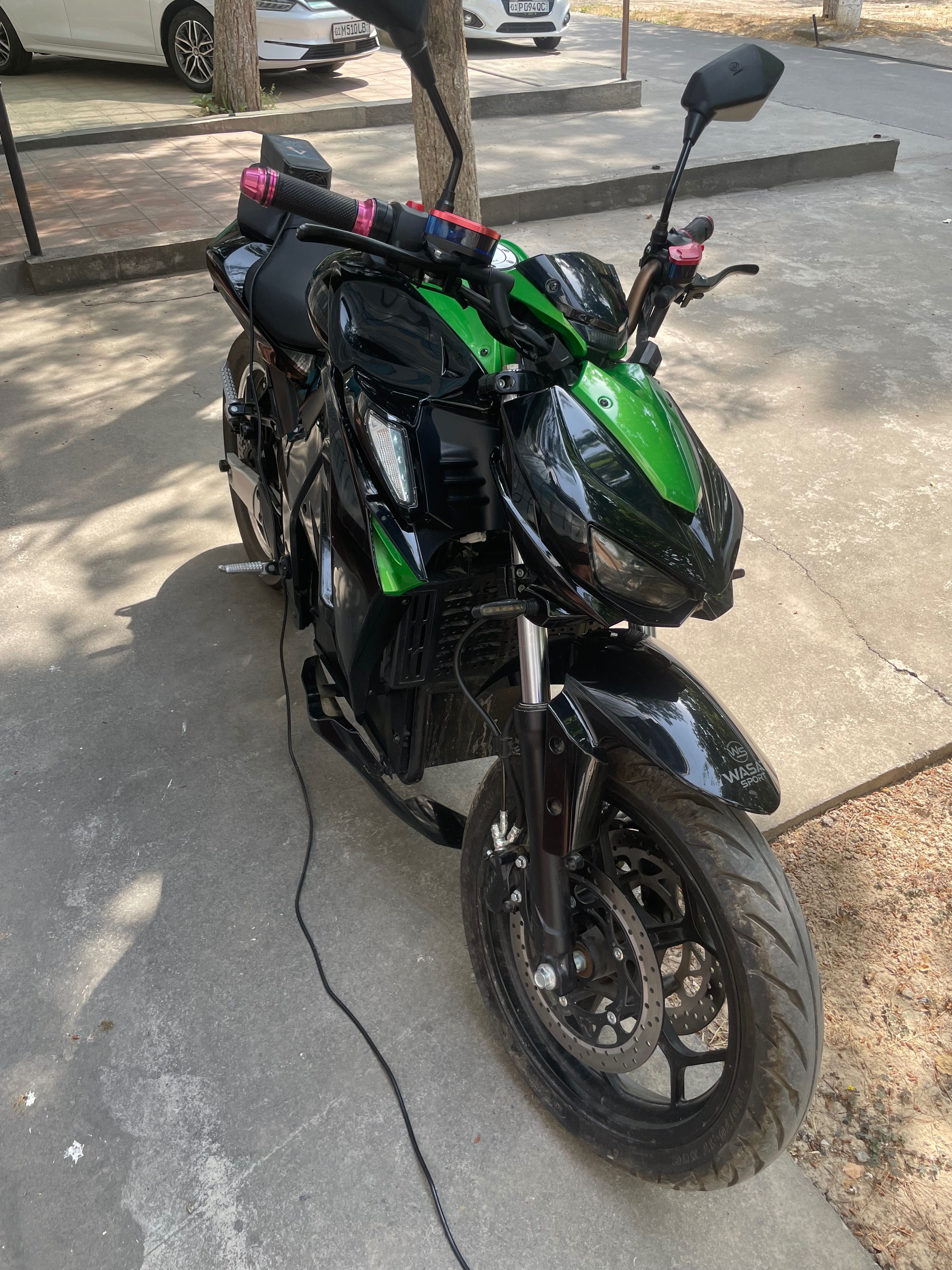 Kawasaki Z1000 Electronniy