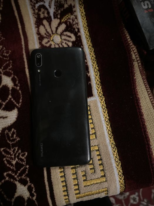 huawei yaxshi xolarda aybi yoq zor