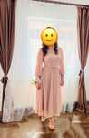Rochie elegantă crem, mărimea 36-38, accesorizată cu perle