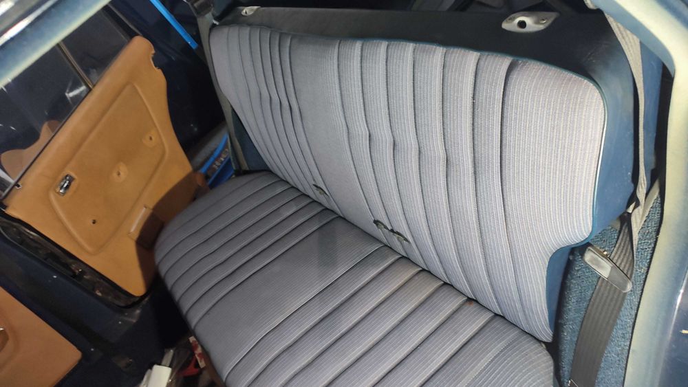 Bancheta, fete portiere si alte piese Mercedes 123 break