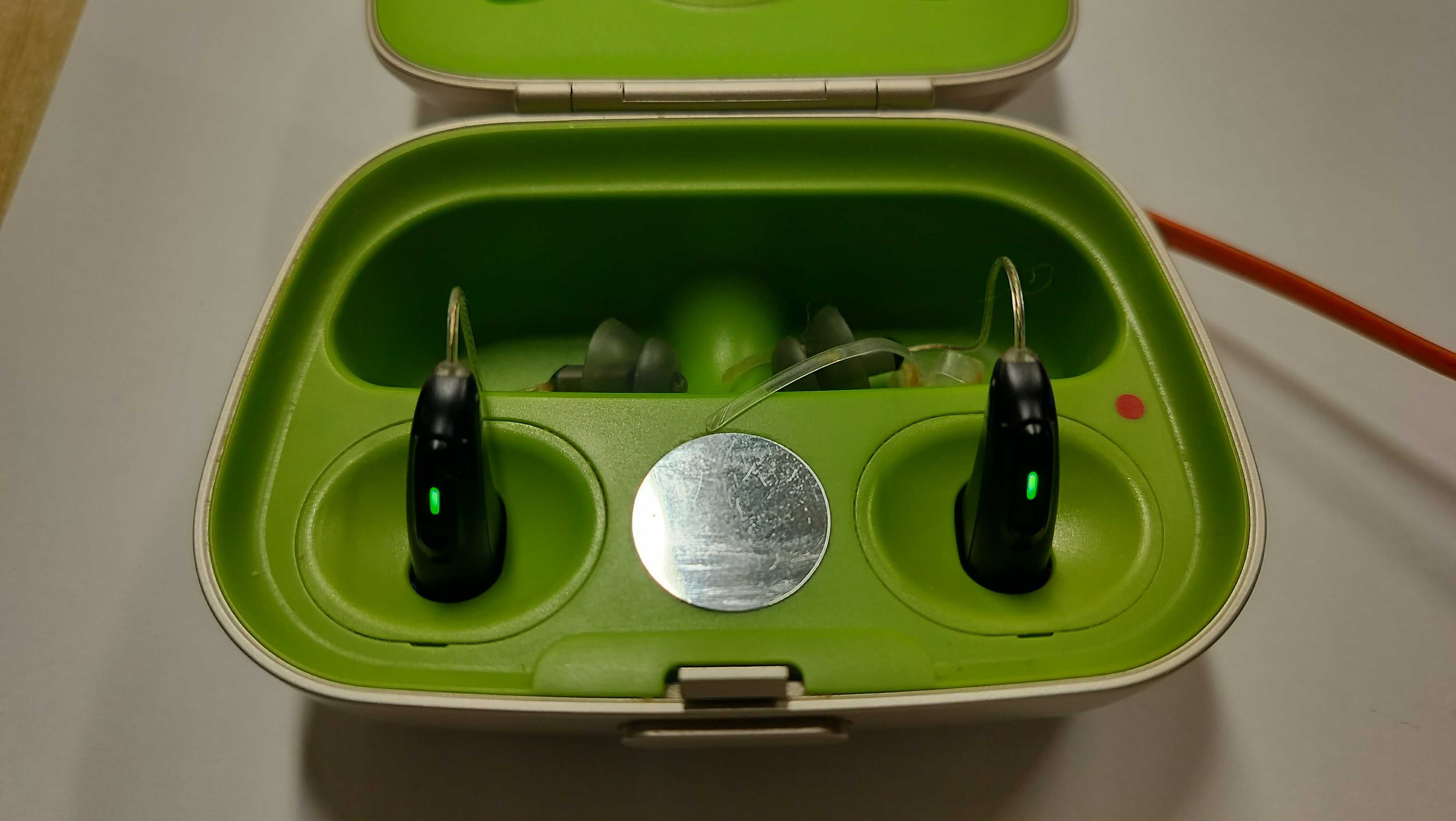 SET Aparate Auditive Phonak Audeo Marvel M90 Stanga Dreapta incarcator