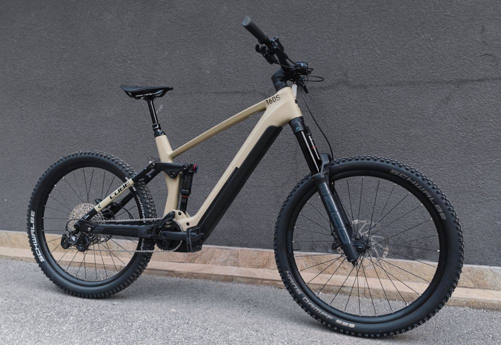 Карбонов Електрически Велосипед 27.5 Cube Bosch CX Smart System 750Wh