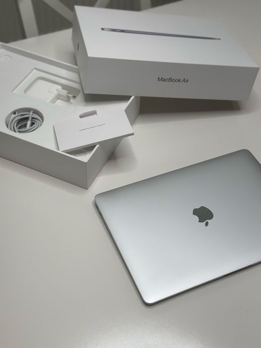 MacBook Air Retina, 13 inch, 2018 stare bună
