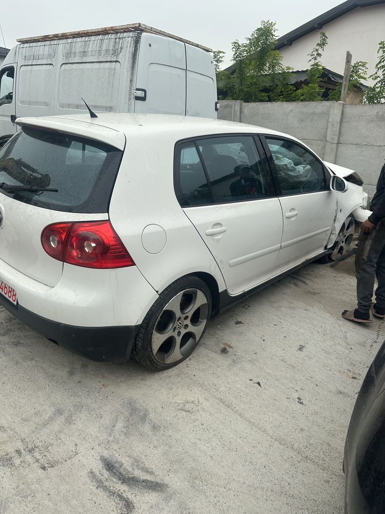 Fata completa  golf 5 axx 2.0 gti