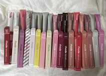 Pachet: 17 Lip gloss Rhode