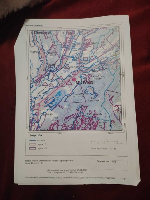 Vând teren intravilan