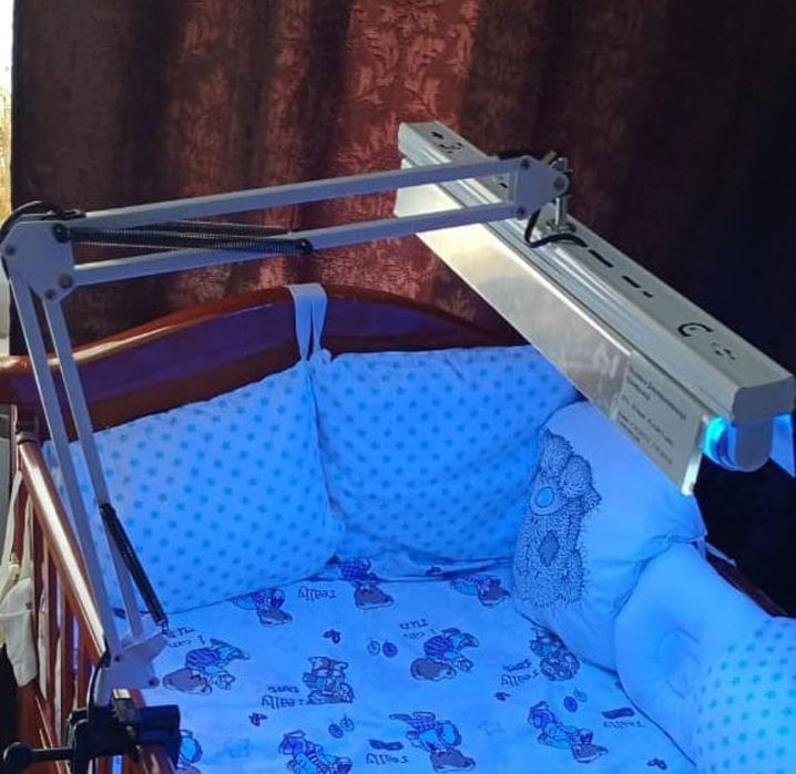 Продам фотолампу от желтушки.