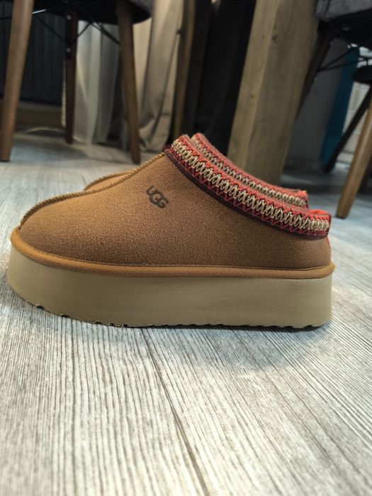 Ugg Tazz, măsura 40