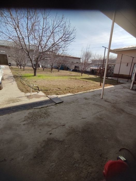 Срочно. 8 соток земли с небольшой домом в Хасанбой махалле за 215.000