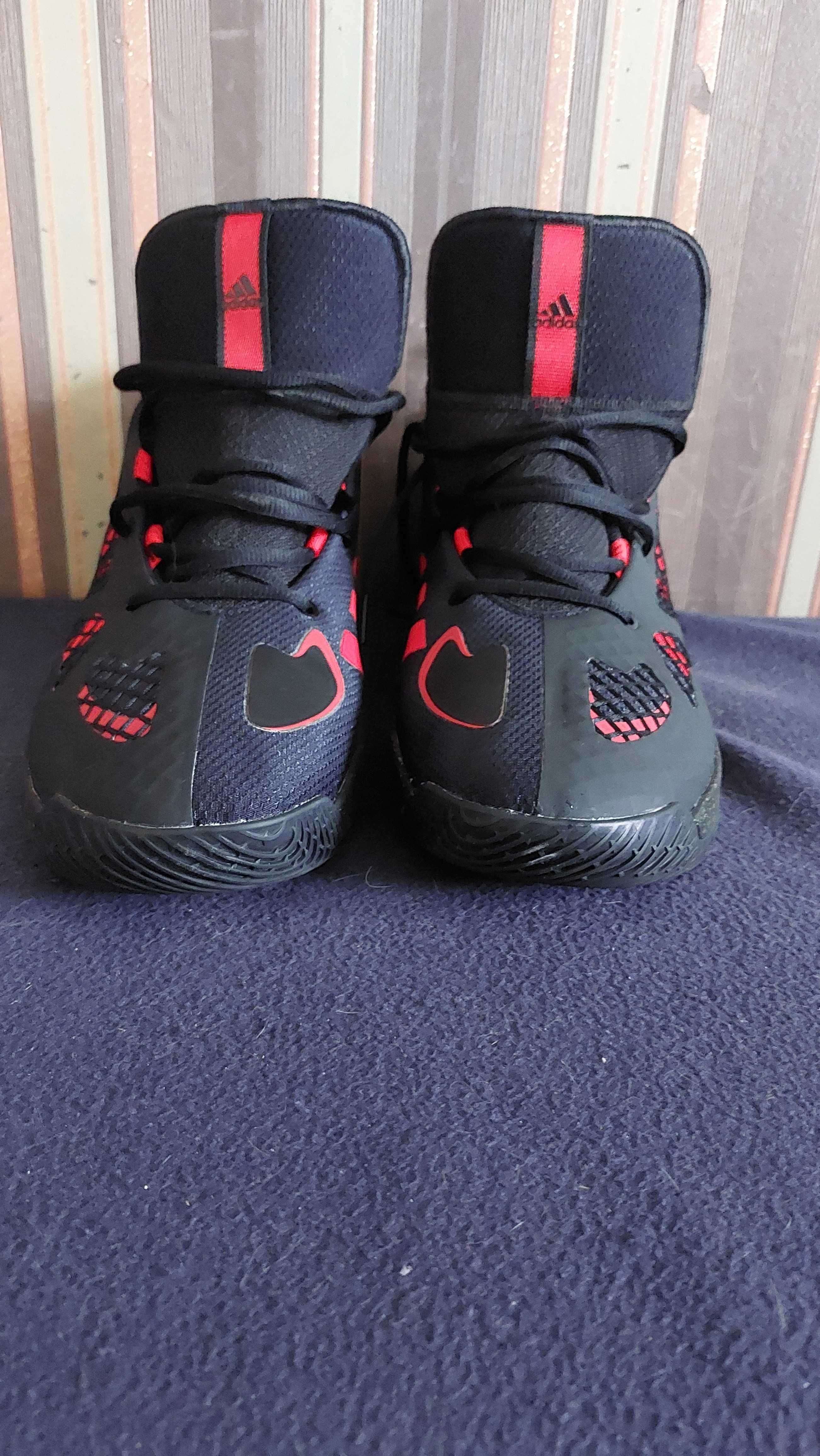 Продавам маратонки Adidas Pro N3XT 2021