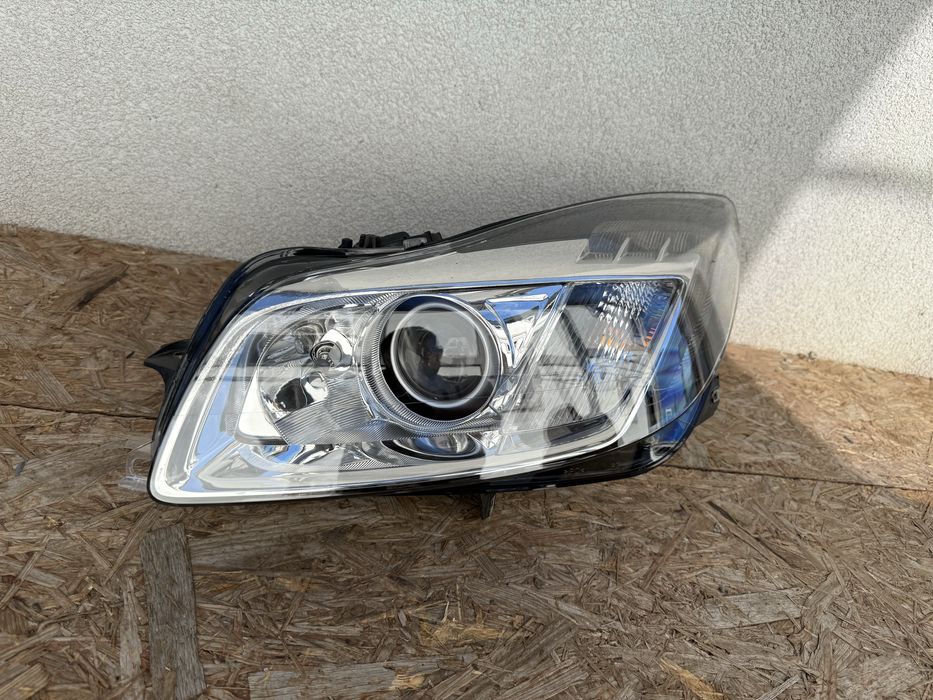 Far stanga Opel Insignia Bi Xenon adaptiv AFL Original Europa