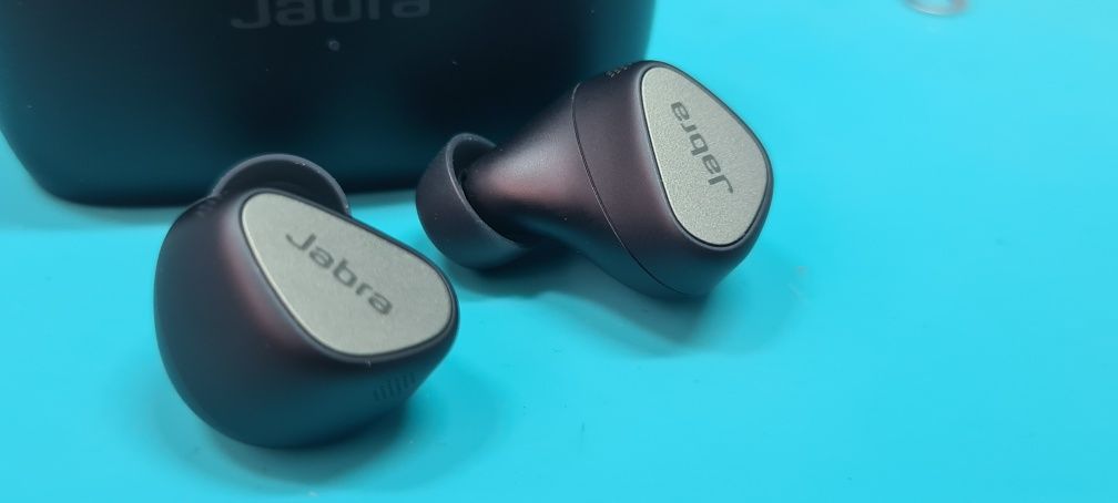 Jabra Elite 5 noi