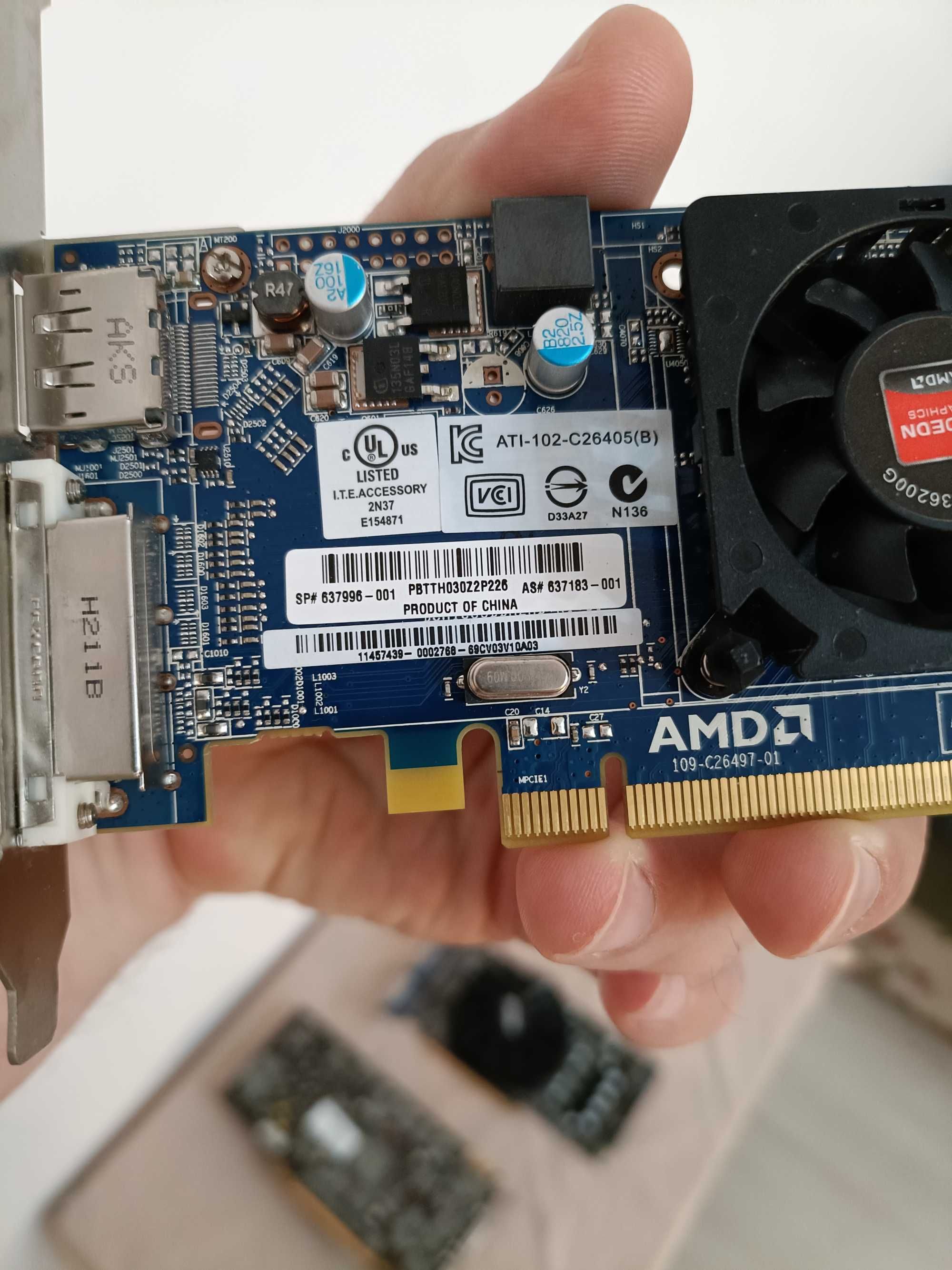 Placi Video Nvidia N 560 GTX , ATI HD 6450 ,posibil defecte