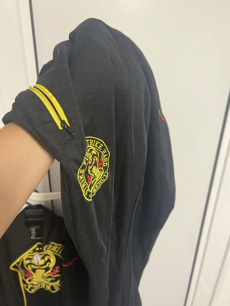 Комплект на Cobra kai