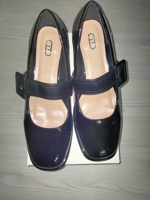 Обувь туфли женские