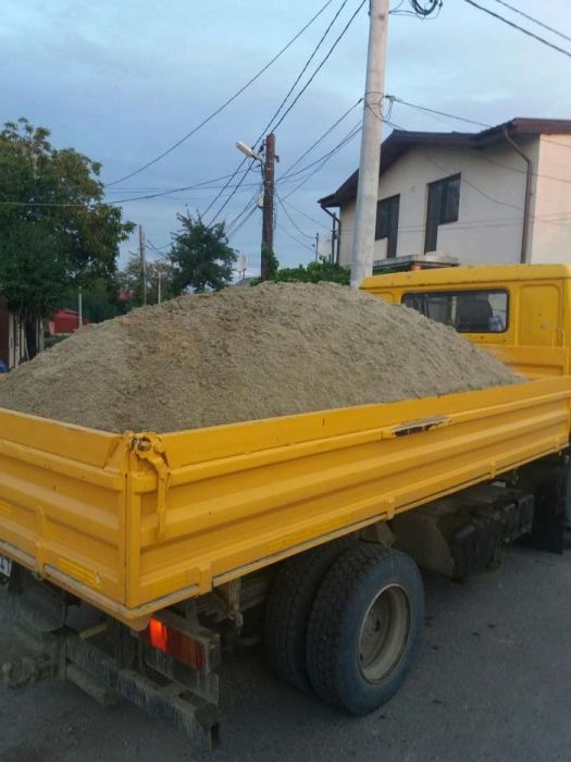 Inchiriez bobcat auto basculanta