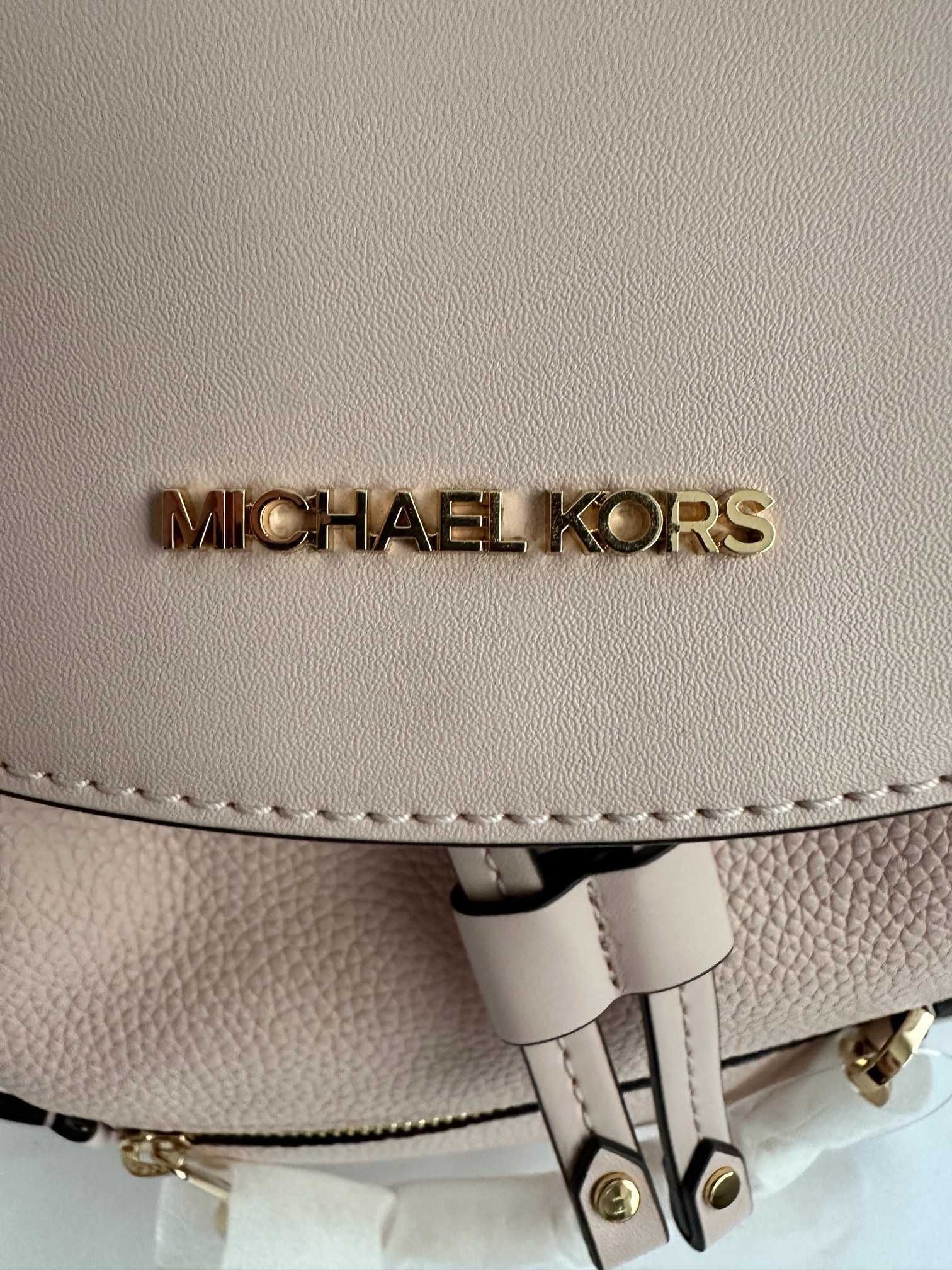 Michael Kors кожена раница - розова