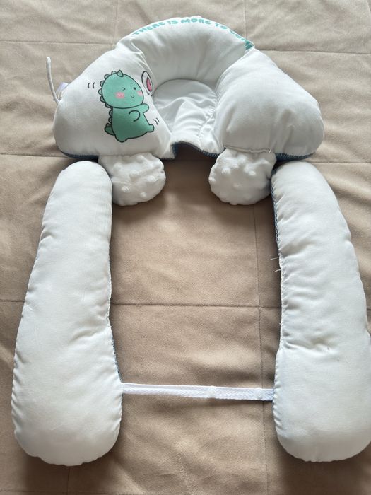 Позиционер в коляску, кроватку