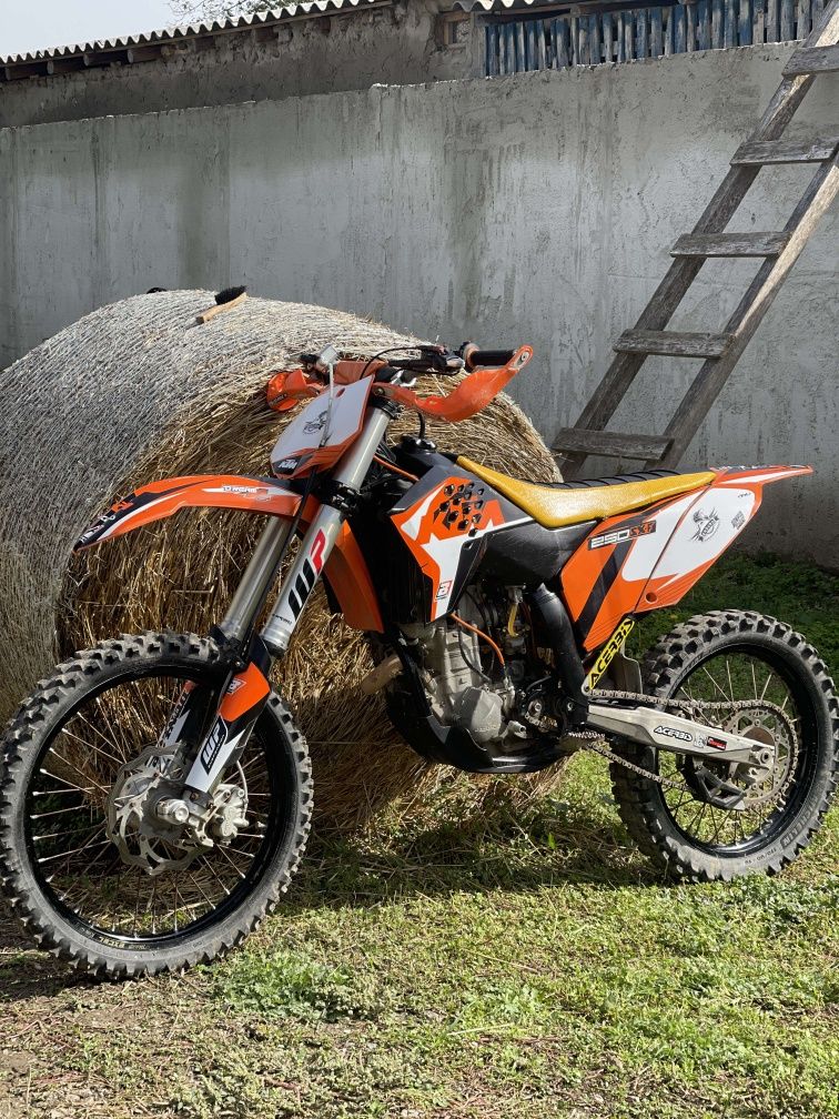 Vând motocros KTM sxf 250