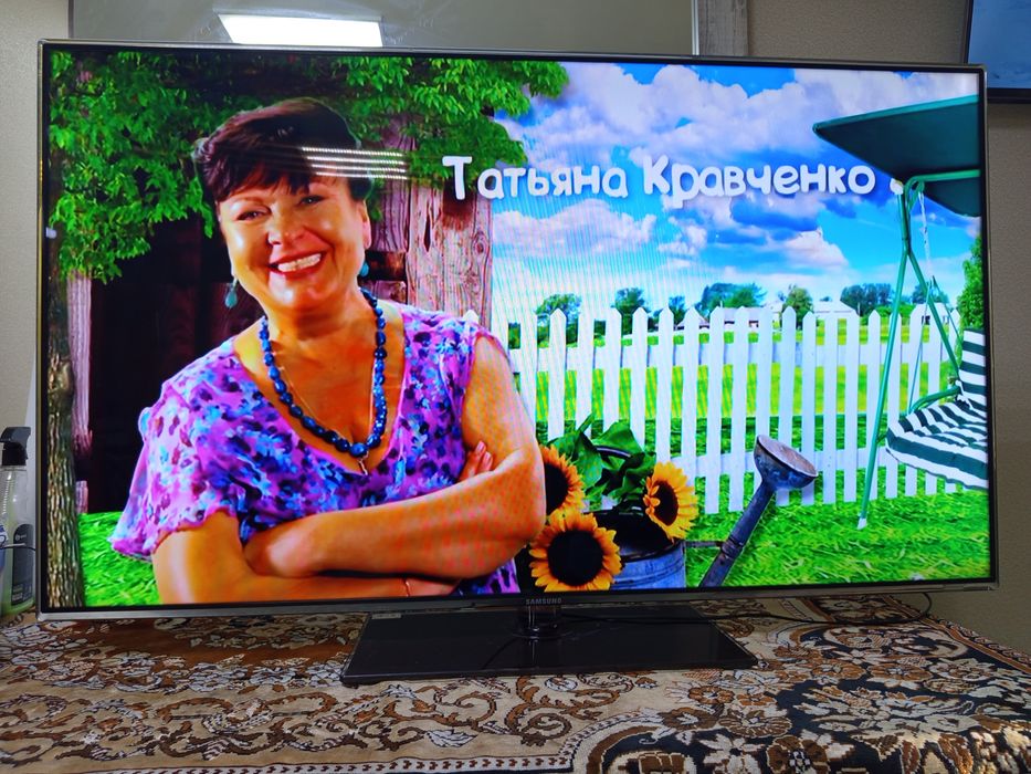 Продам телевизор Самсунг 55