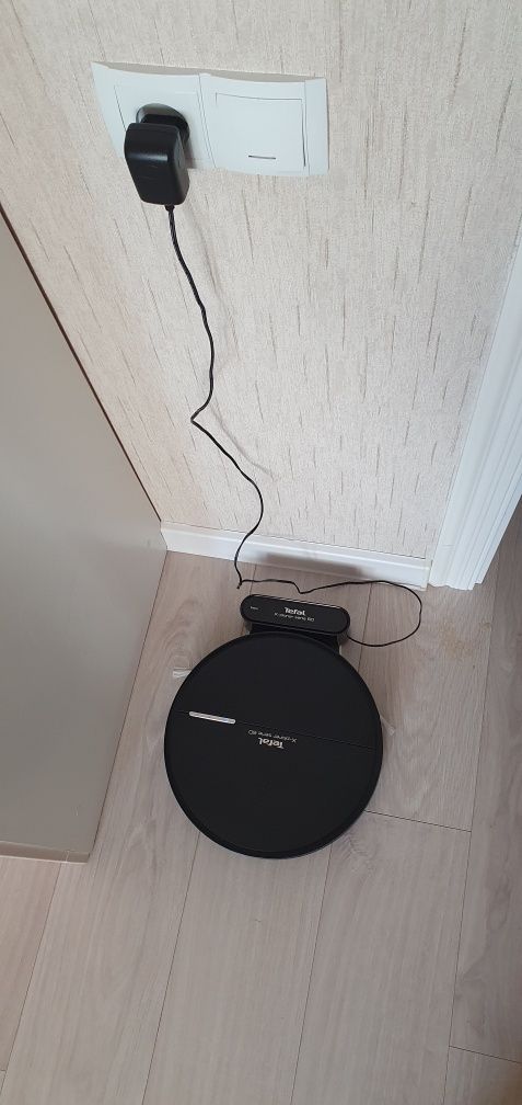 Робот пылесос, Tefal