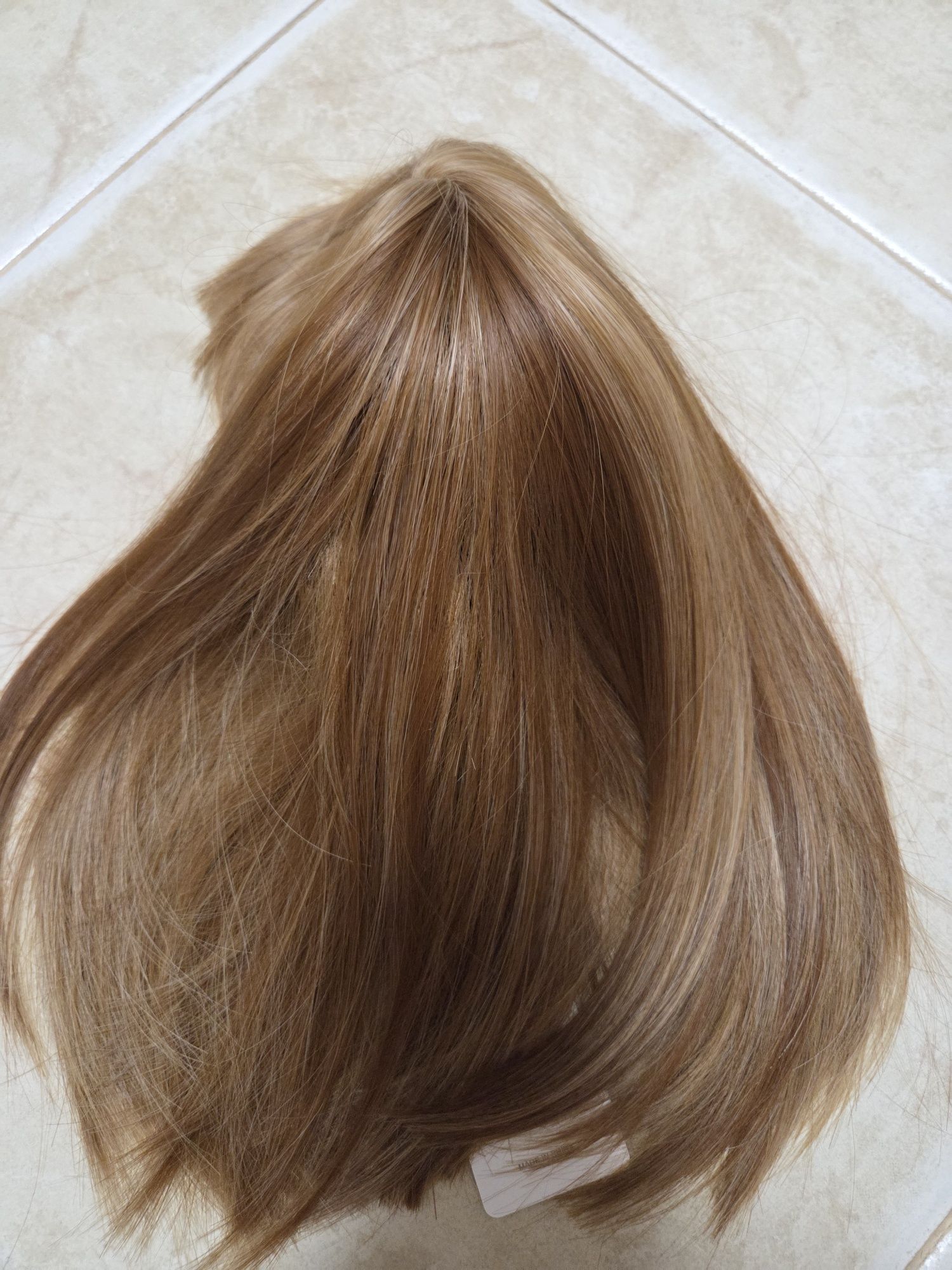 Чисто нова перука HAIRCUBE 30cm