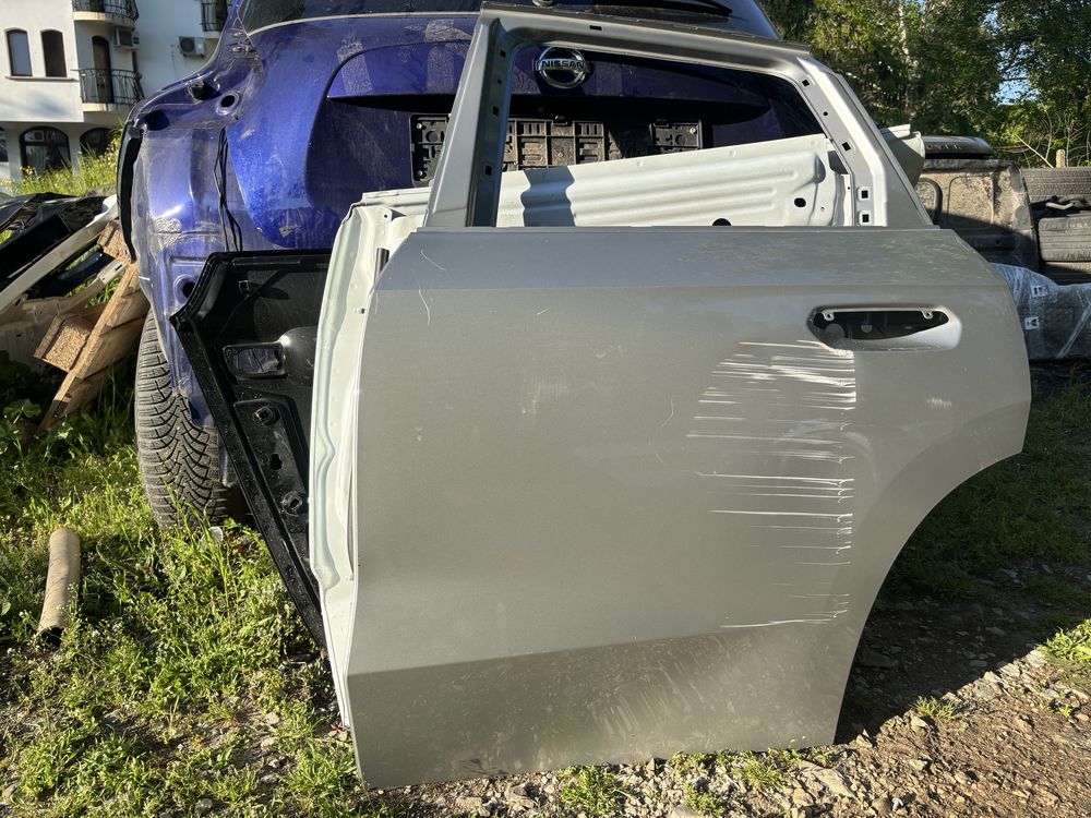 Врата BMW X1 U11