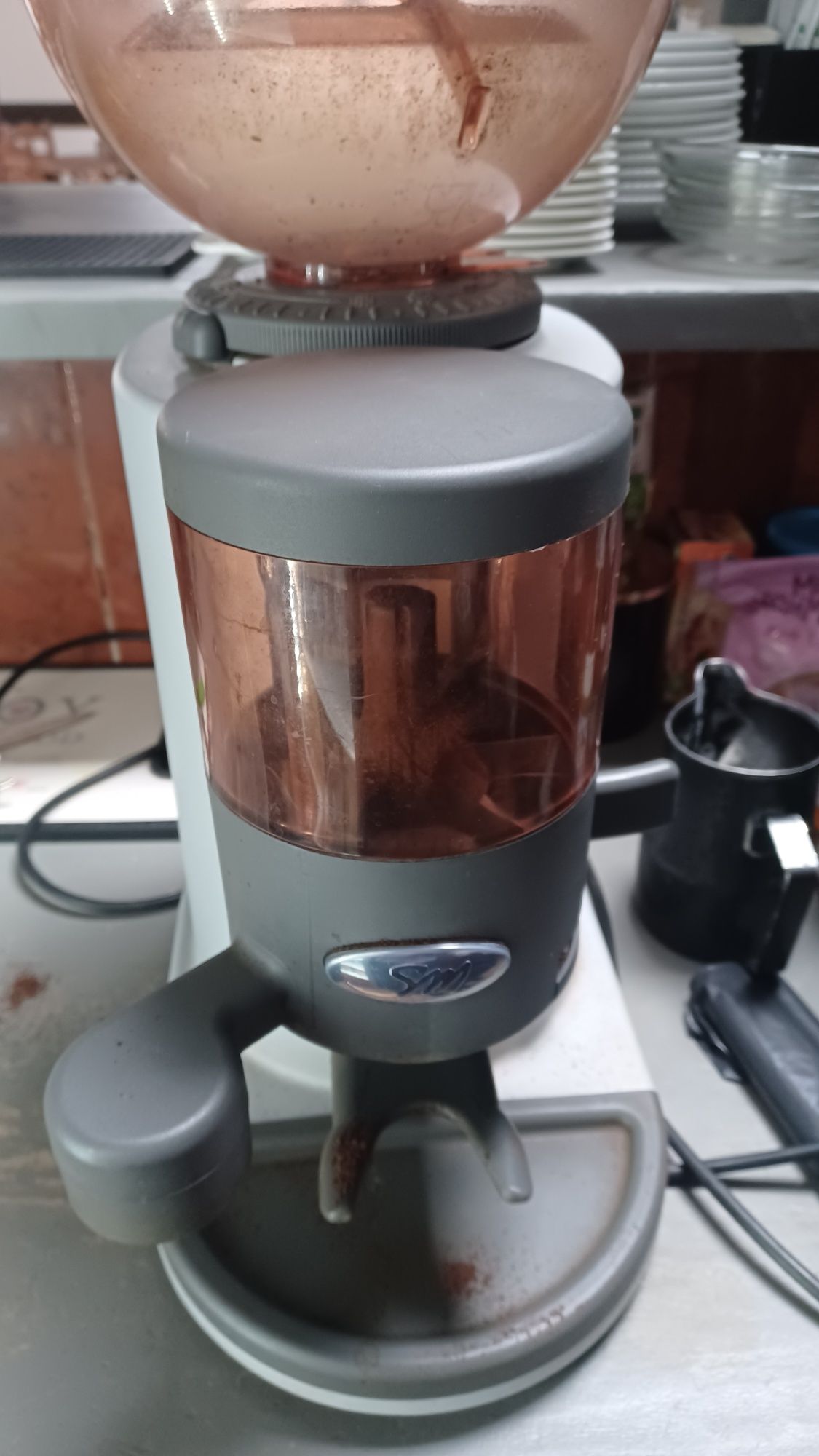 Vând, schimb răsnita cafea