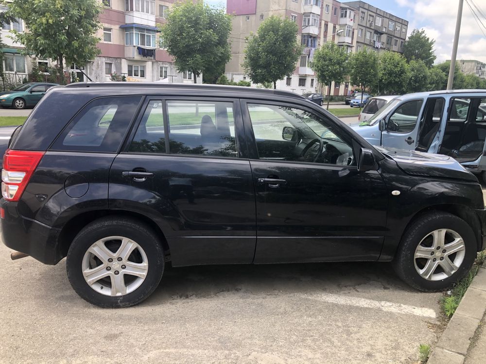 Piese Suzuki grand vitara 2.0 benzina