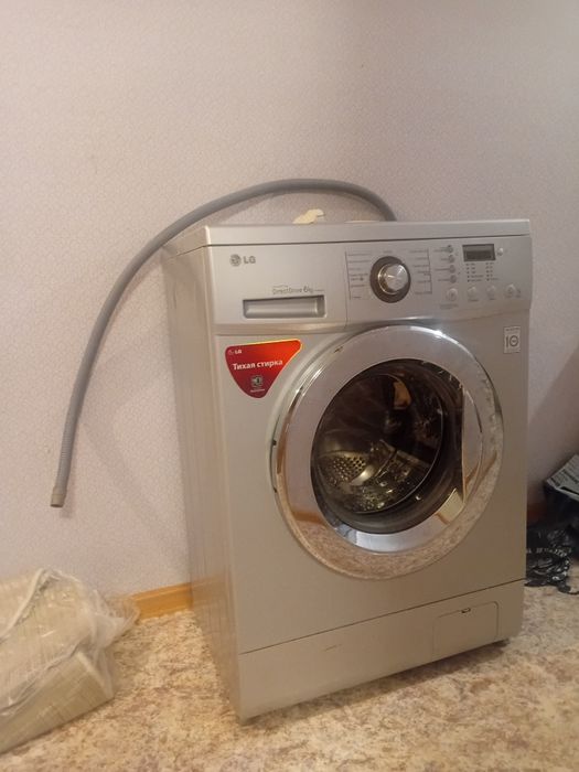 Продам стиральную машинку автомат