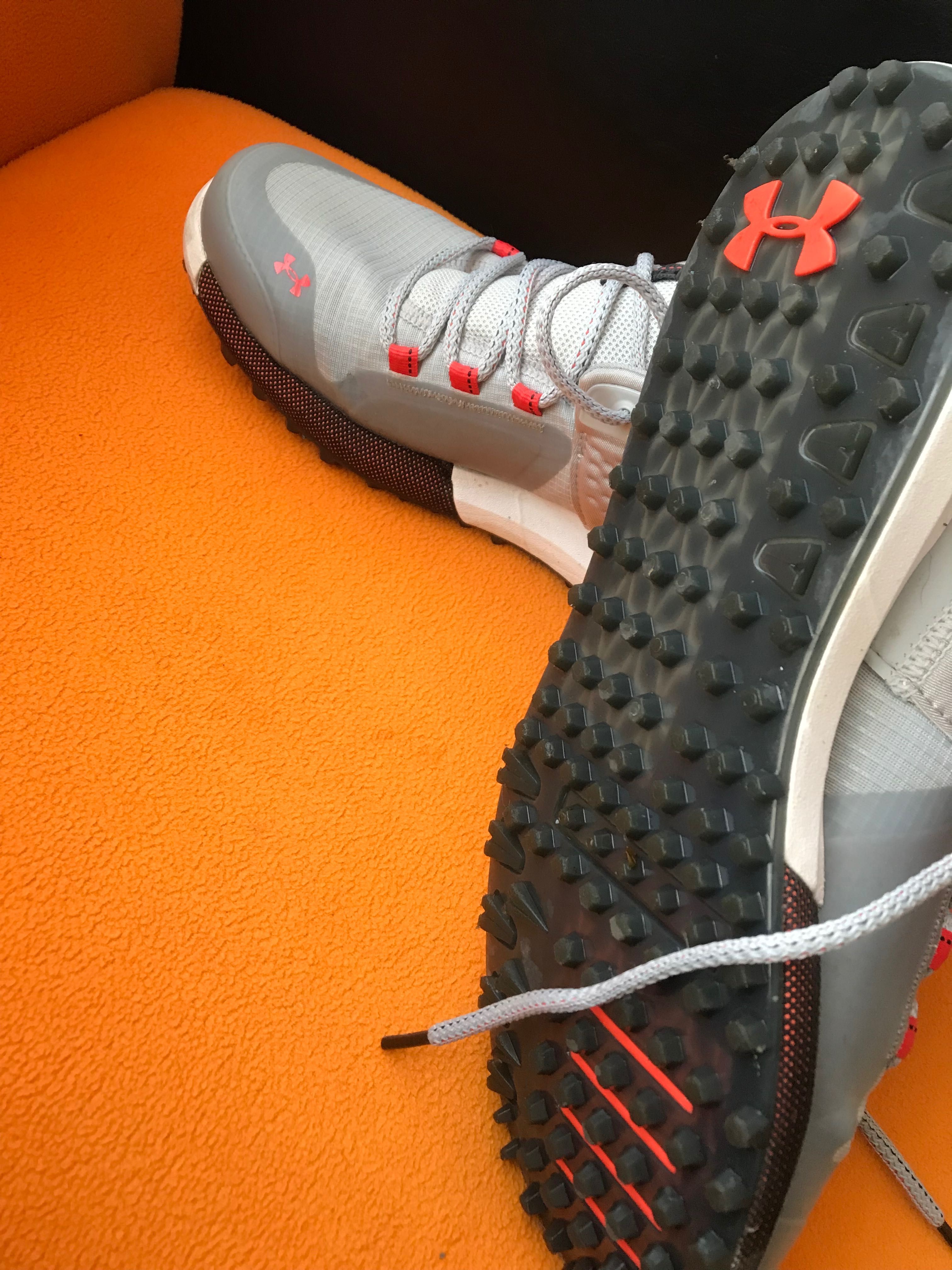 UNDER Armour уникални
