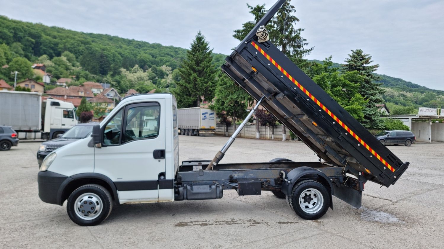 IVECO DAILY Basculabil 2.3 an 2008