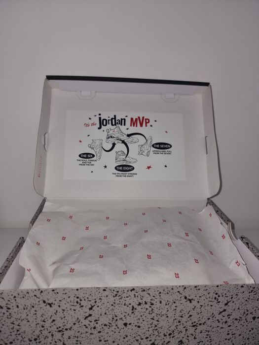 JORDAN MVP noi, mărimea 40,5