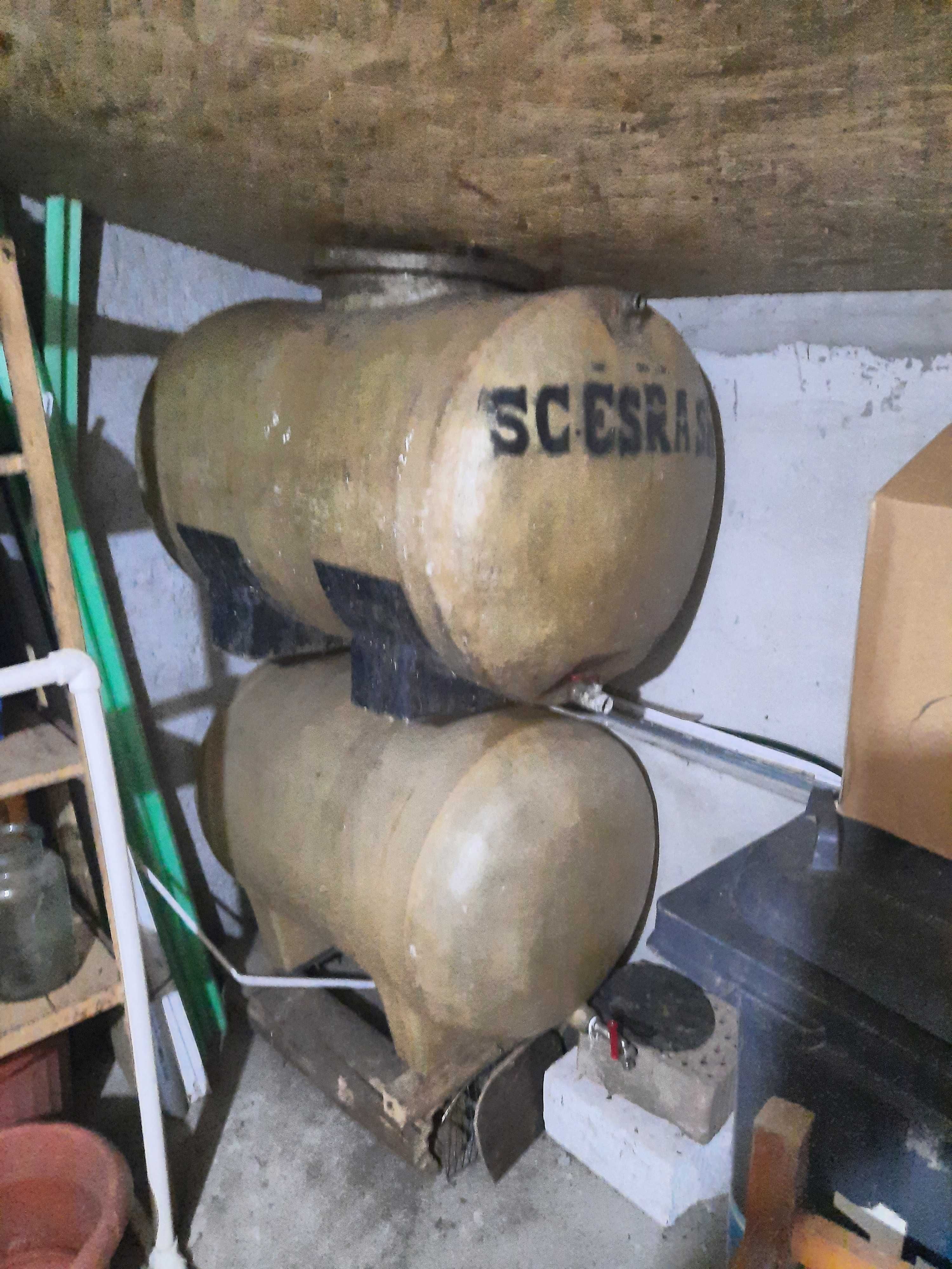 Butoi butoaie fibră vin 300 litri 250 l