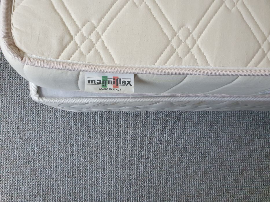 Легло 180/200 матрак с подматрак Магнигфлекд