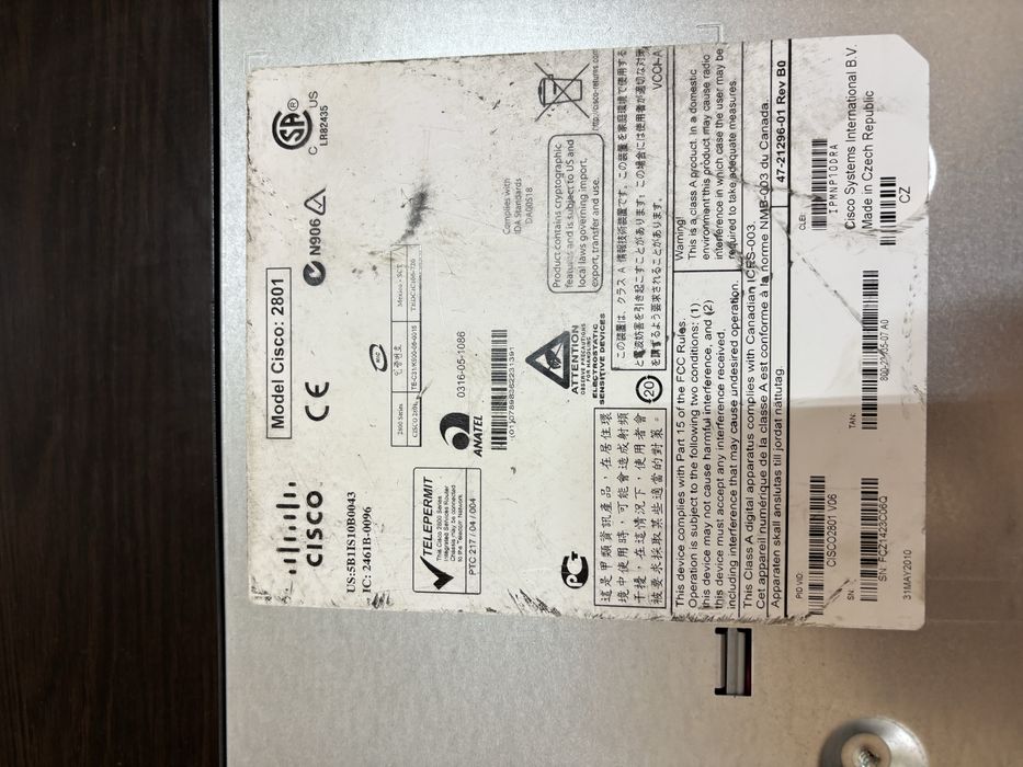 Cisco 2801 router ISR cu module HWIC si 2 porturi FastEthernet