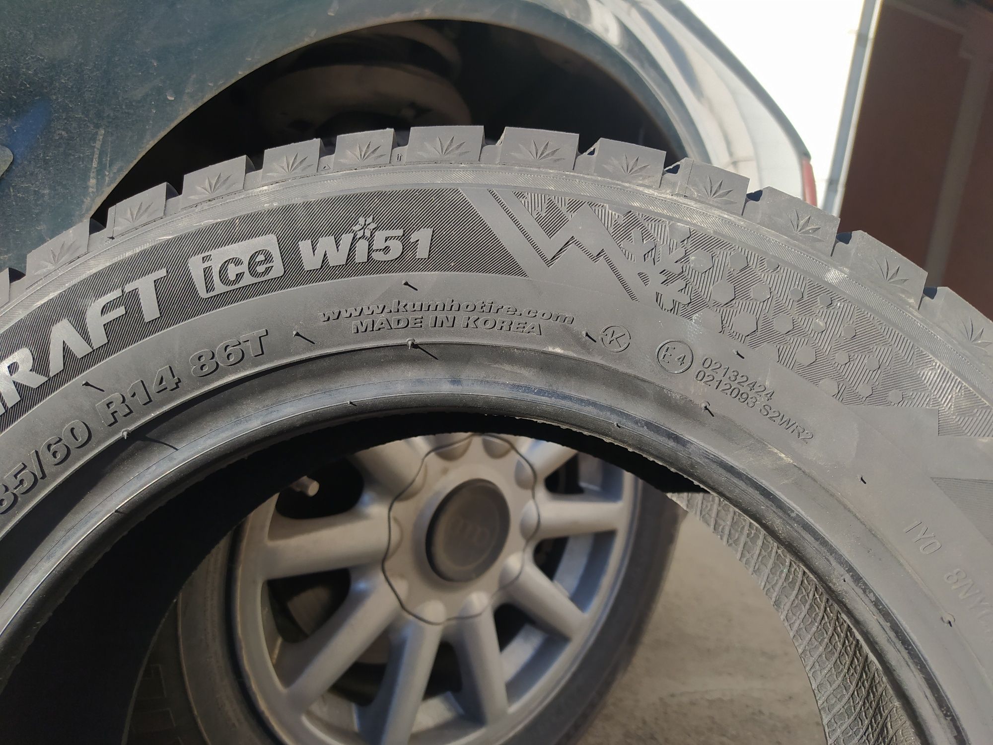 Kumho 185/60R14 WI51