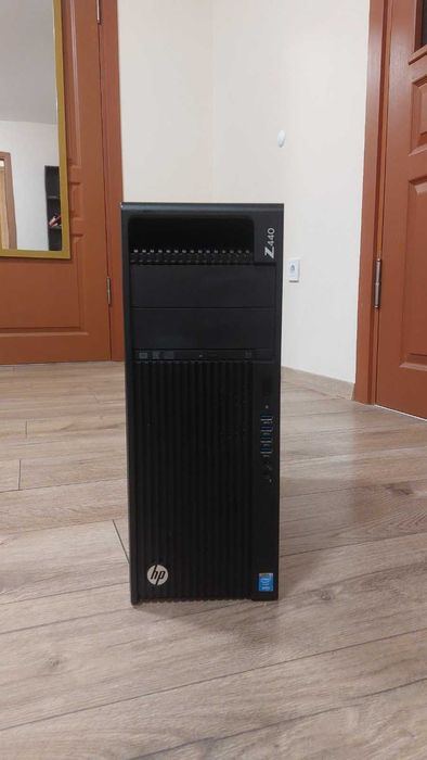 Продавам настолен компютър HP Z440 Workstation