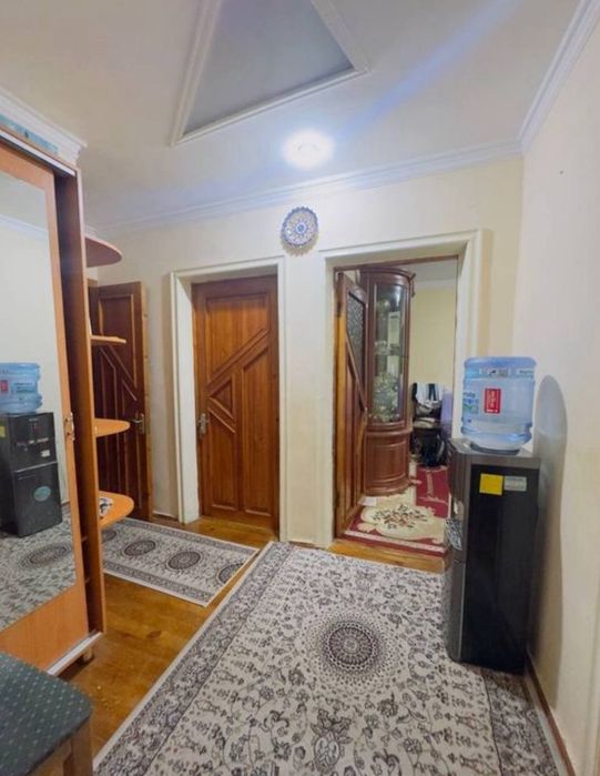 Квартира на Космонавт 2/1/4 общ пл 60м/77 серия +подвал+огород