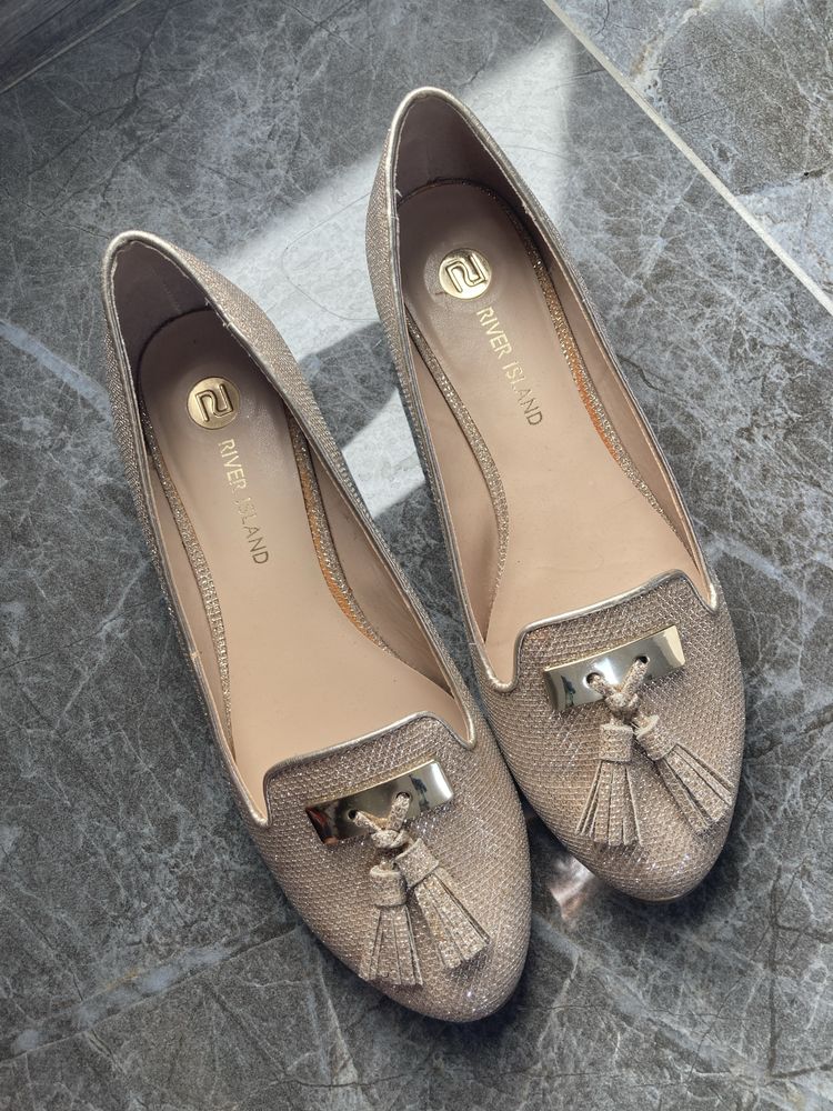 Обувки River Island Gold