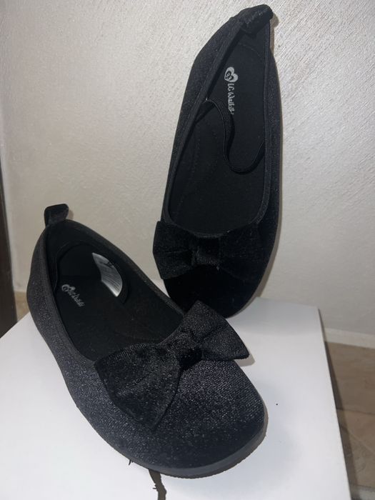 Balerini catifea fetite